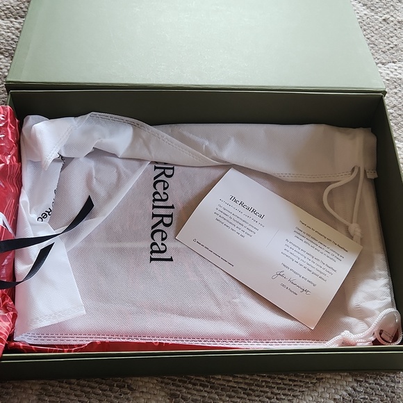 Authentic Gucci GG Supreme Monogram Canvas Belt Bag - Picture 6 of 12